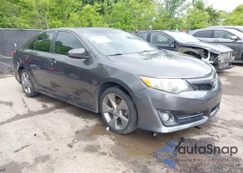 2014 Toyota Camry L/Le/Se/Se Sport/Xle из США, поврежденный, VIN 4T1BF1FK2EU387989